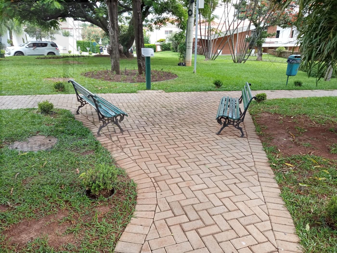 Casa, 3 quartos, 302 m² - Foto 2