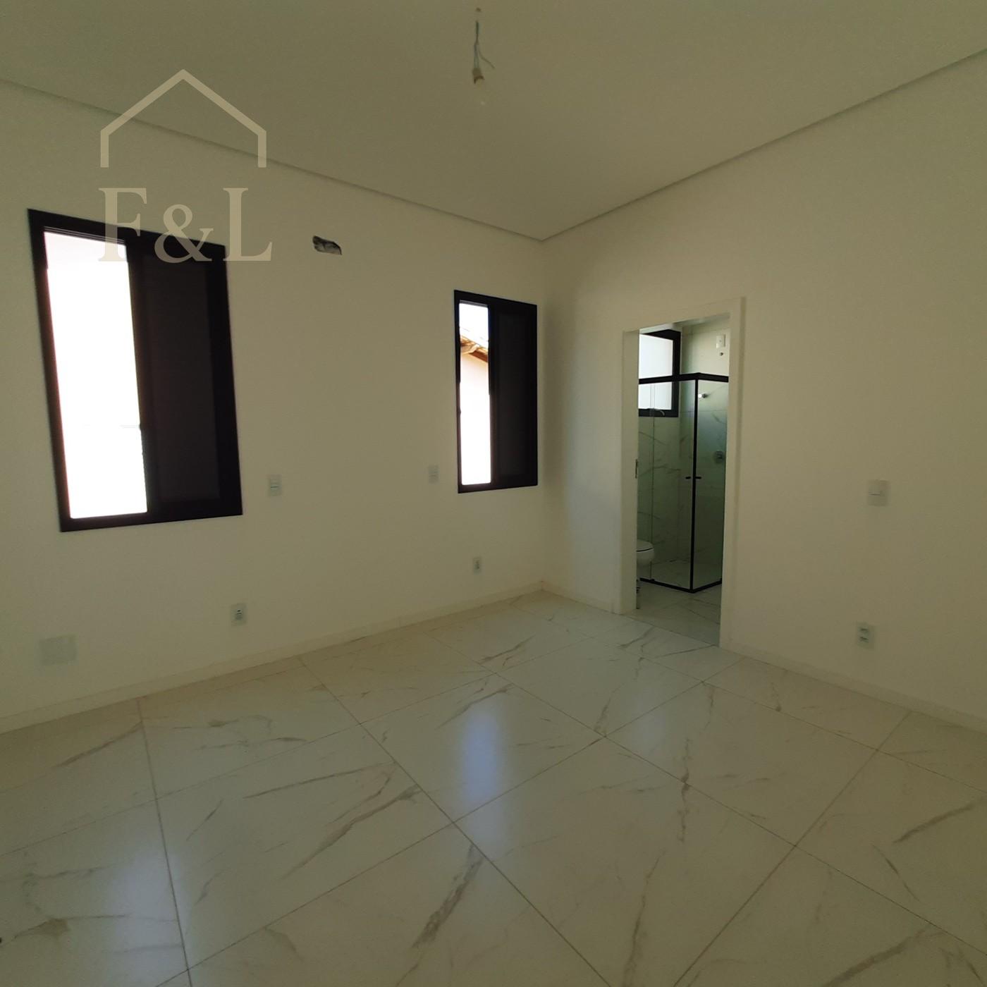 Casa, 4 quartos, 296 m² - Foto 24