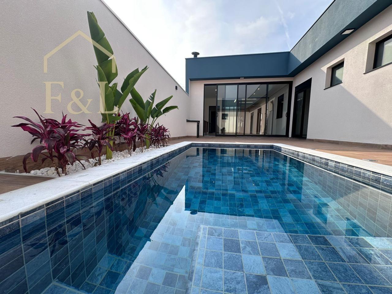 Casa, 3 quartos, 202 m² - Foto 2