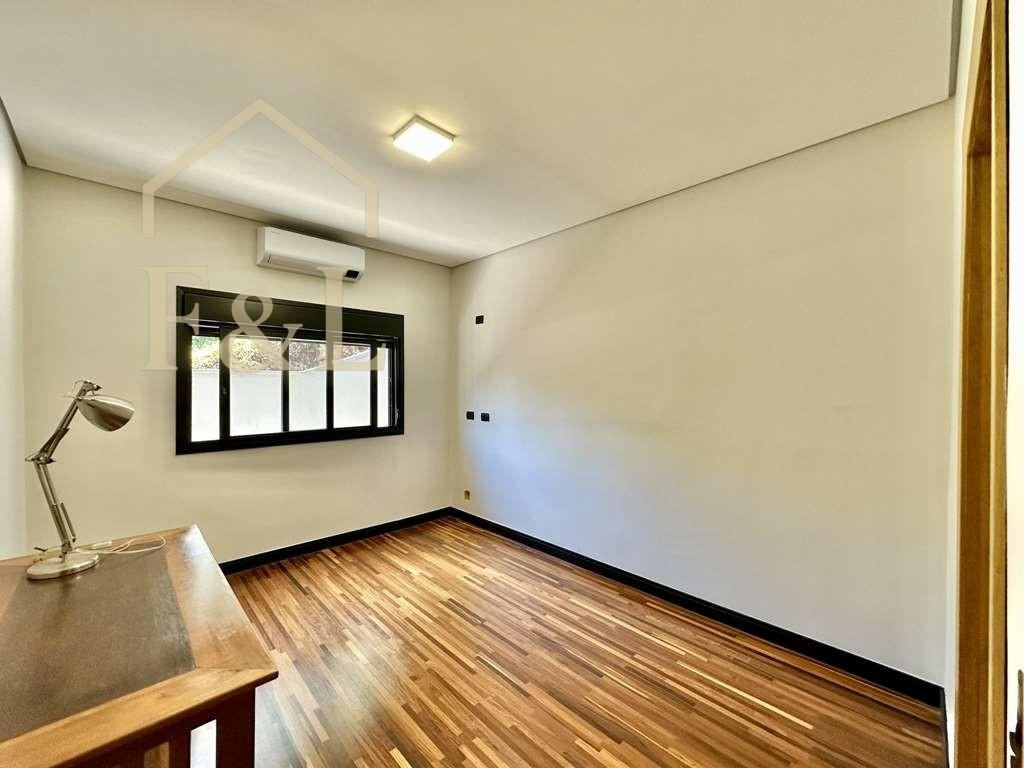 Casa, 3 quartos, 321 m² - Foto 44