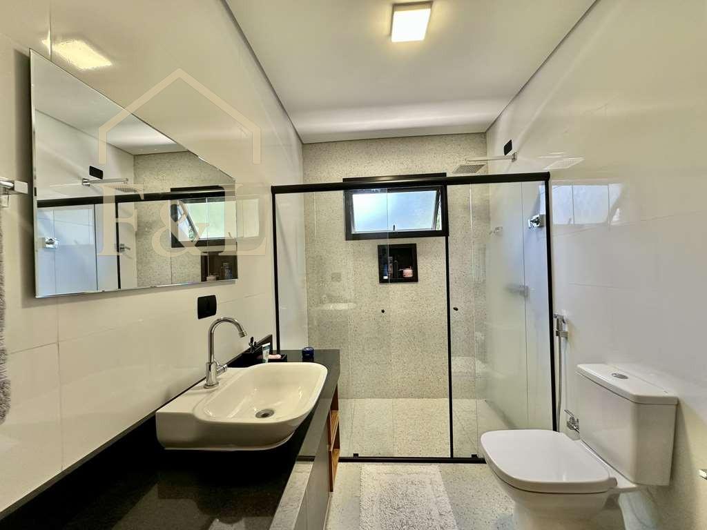 Casa, 3 quartos, 321 m² - Foto 41