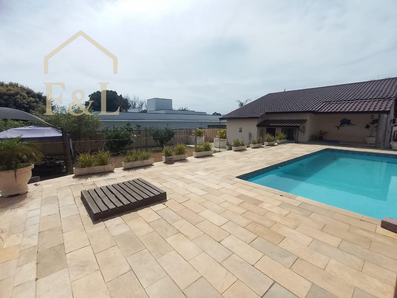 Chácara, 4 quartos, 1000 m² - Foto 1