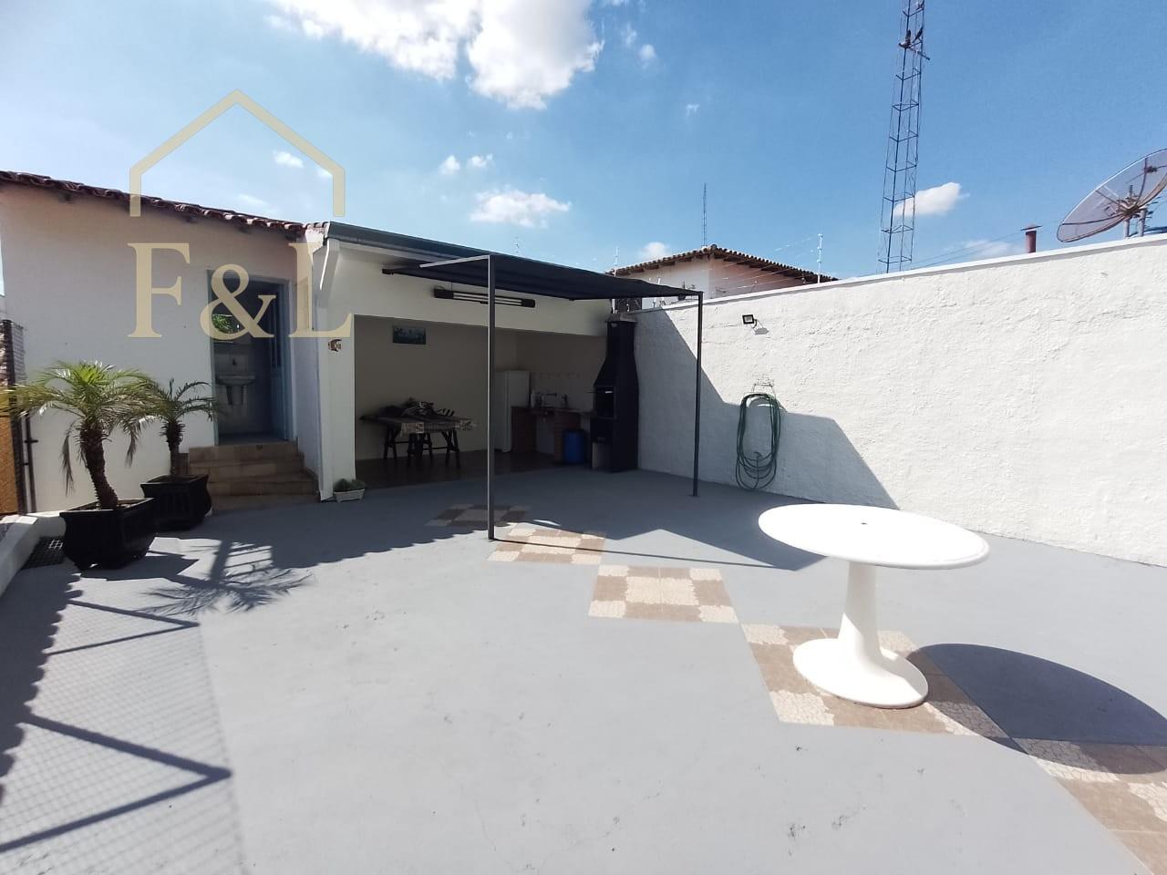 Casa, 3 quartos, 228 m² - Foto 4