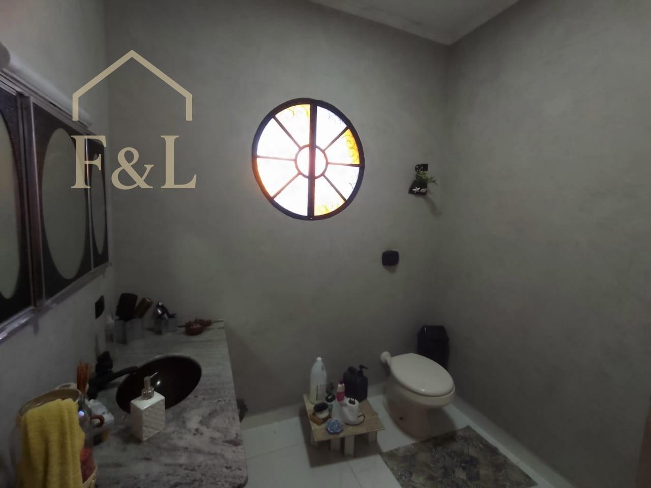 Casa, 3 quartos, 228 m² - Foto 14