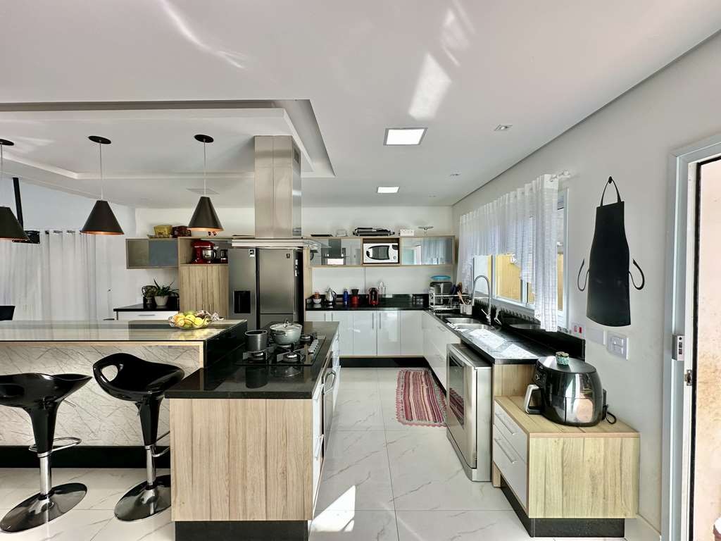 Casa, 3 quartos, 382 m² - Foto 21