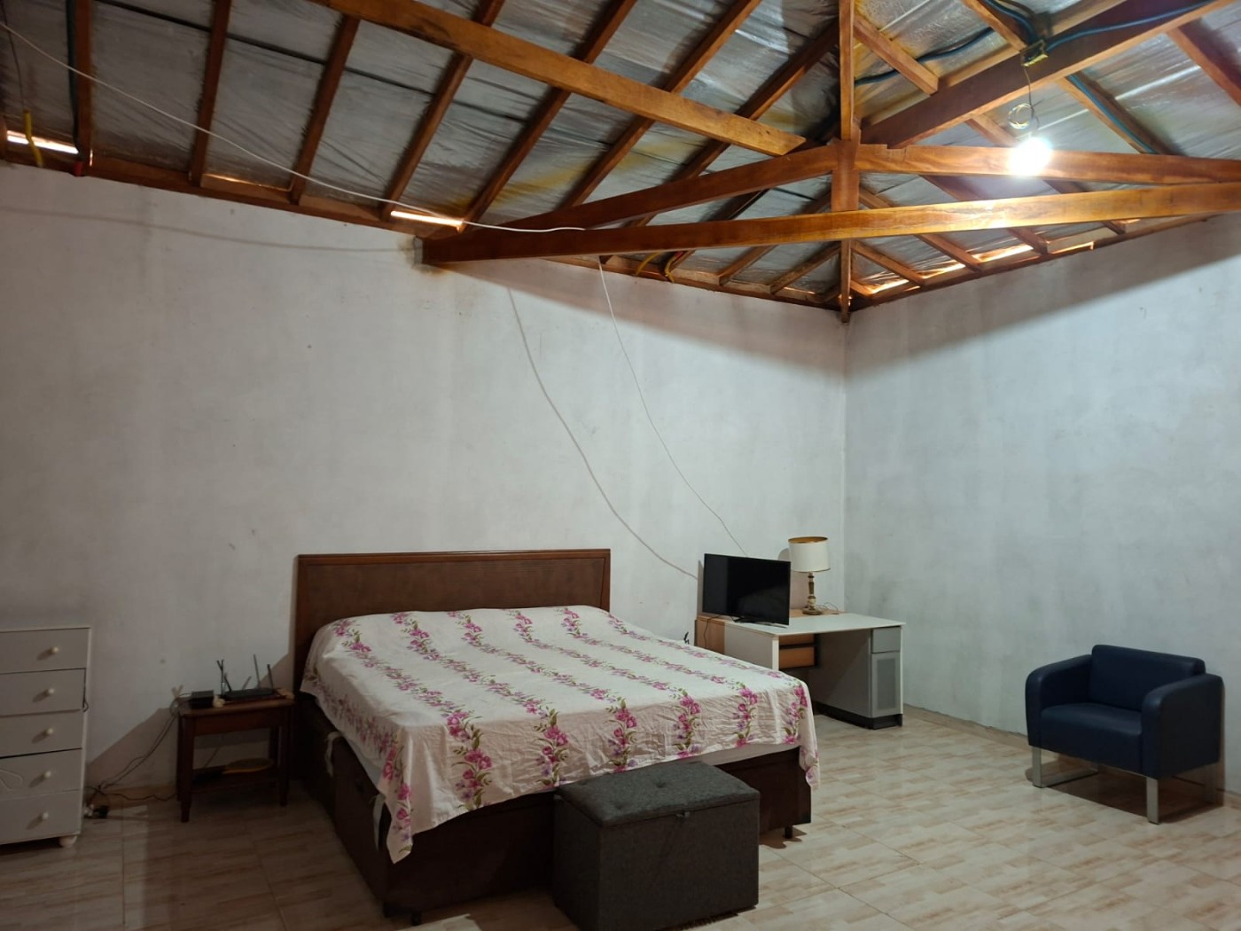 Chácara, 3 quartos, 1070 m² - Foto 2