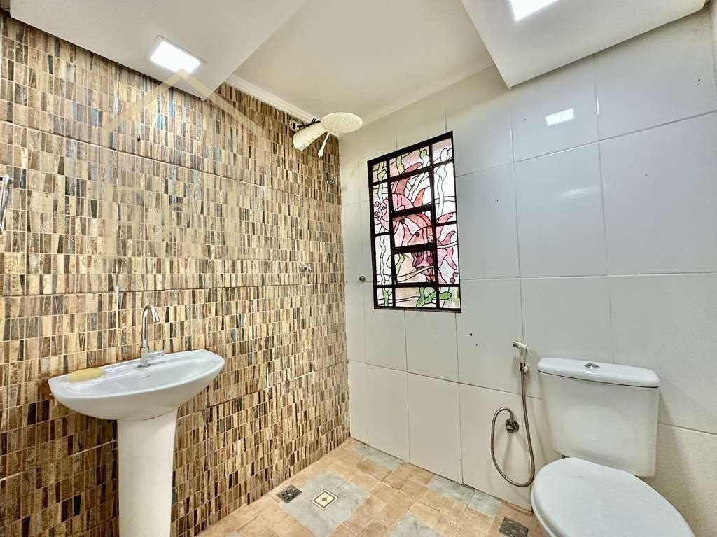 Casa, 3 quartos, 354 m² - Foto 37