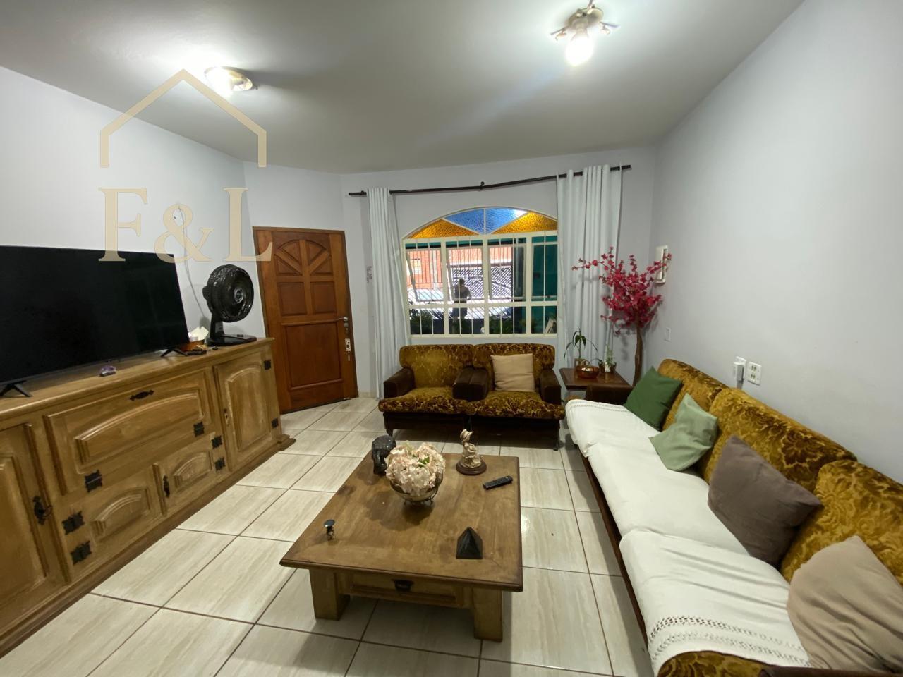 Casa, 4 quartos - Foto 1