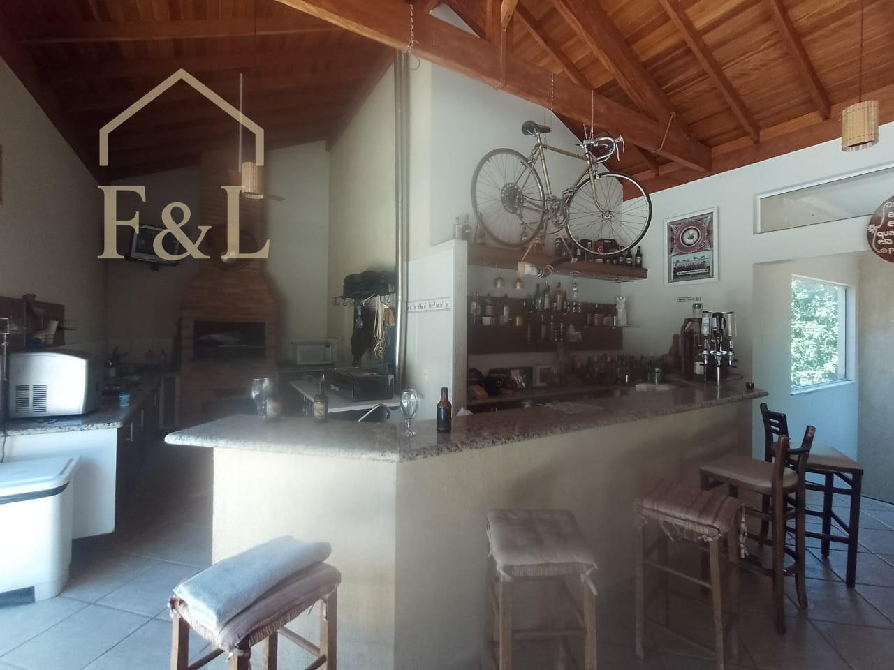 Chácara, 5 quartos, 1717 m² - Foto 2