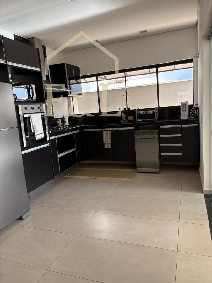 Casa, 3 quartos, 290 m² - Foto 19