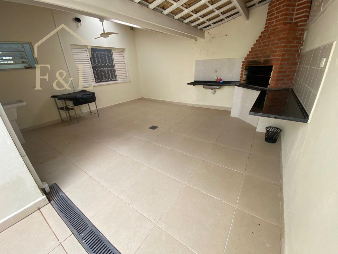 Casa, 3 quartos, 180 m² - Foto 1