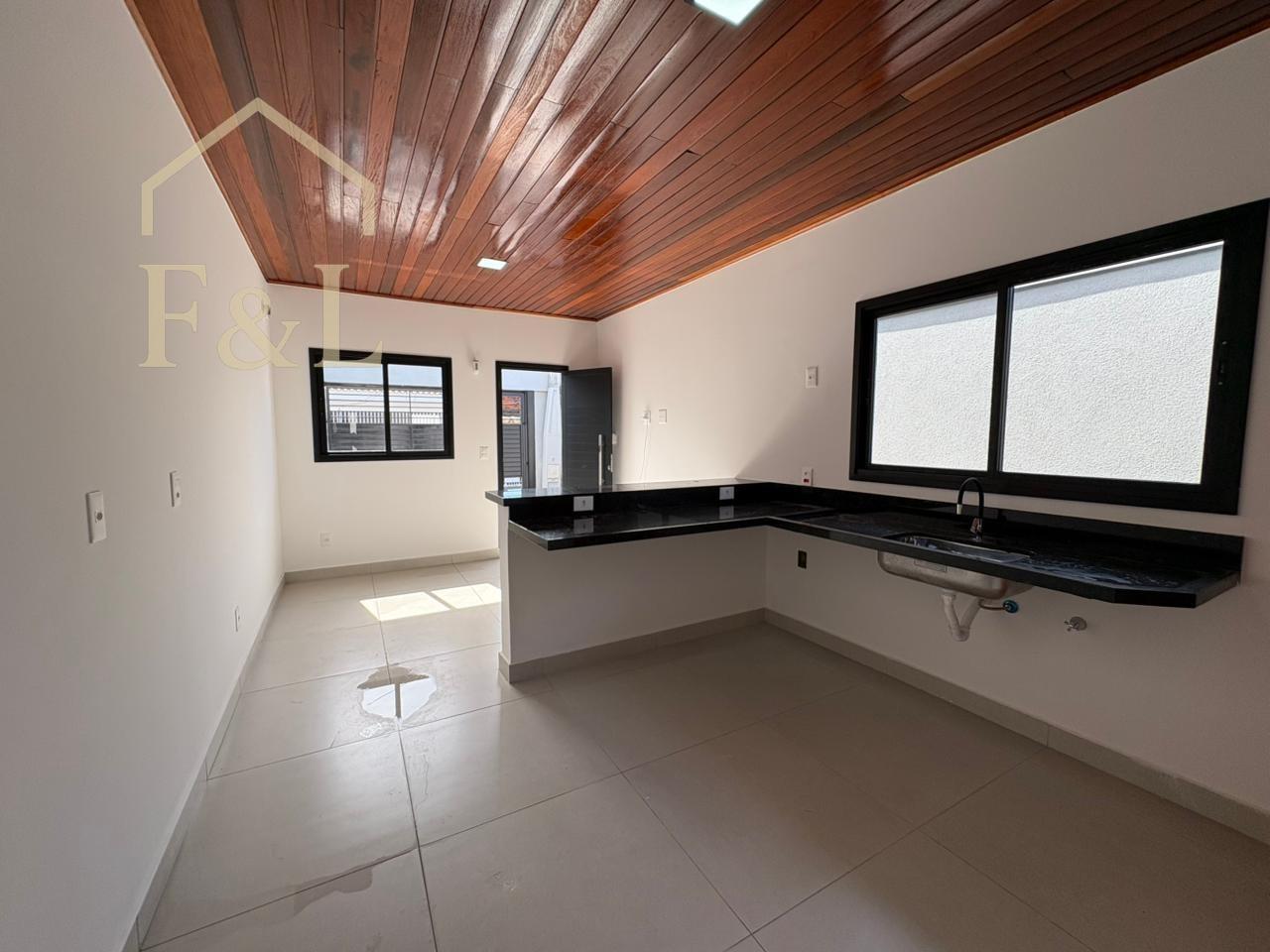Casa, 2 quartos, 59 m² - Foto 1