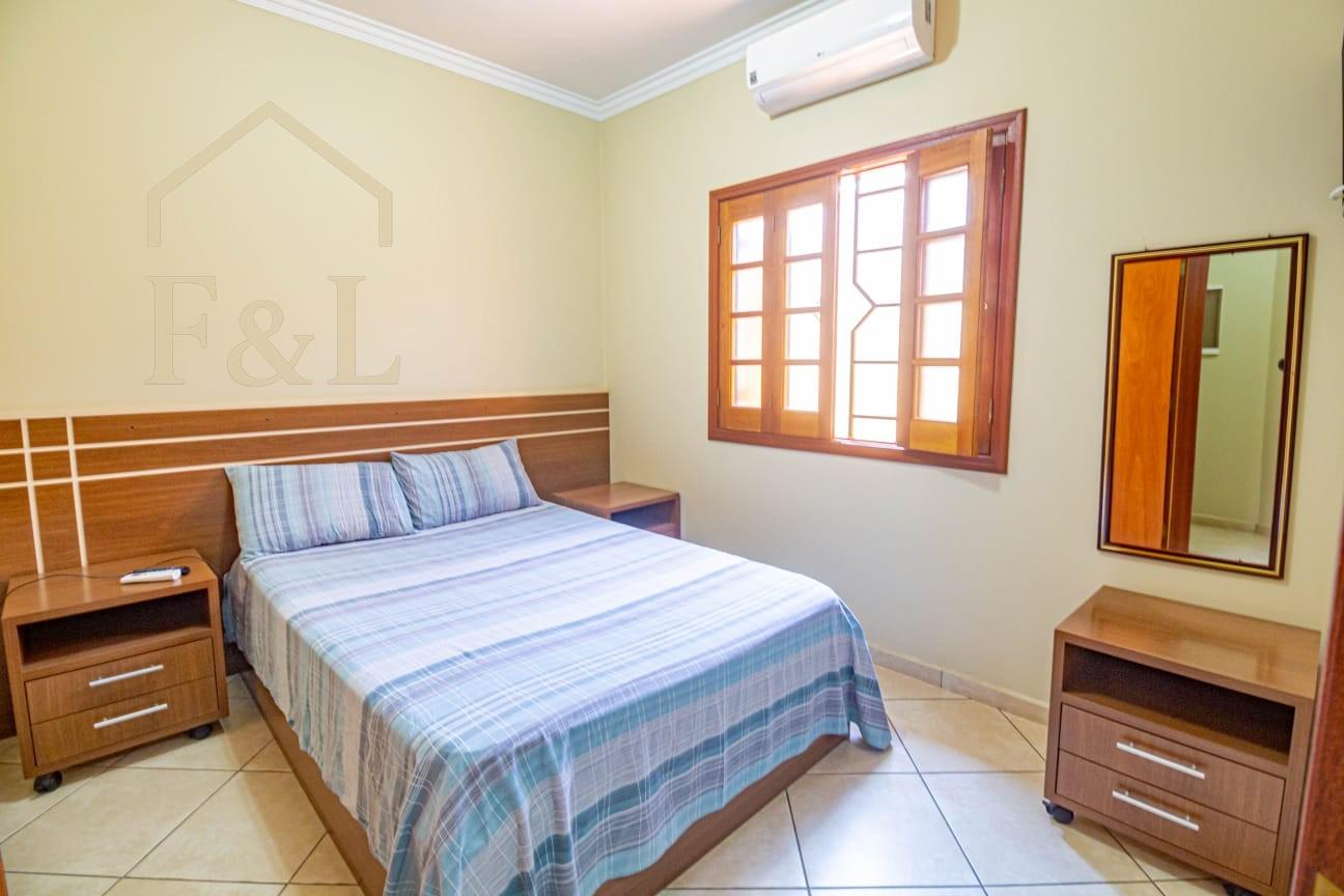 Casa, 5 quartos, 275 m² - Foto 11