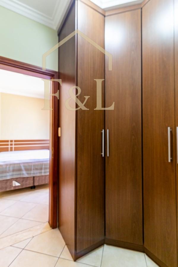 Casa, 4 quartos, 275 m² - Foto 17