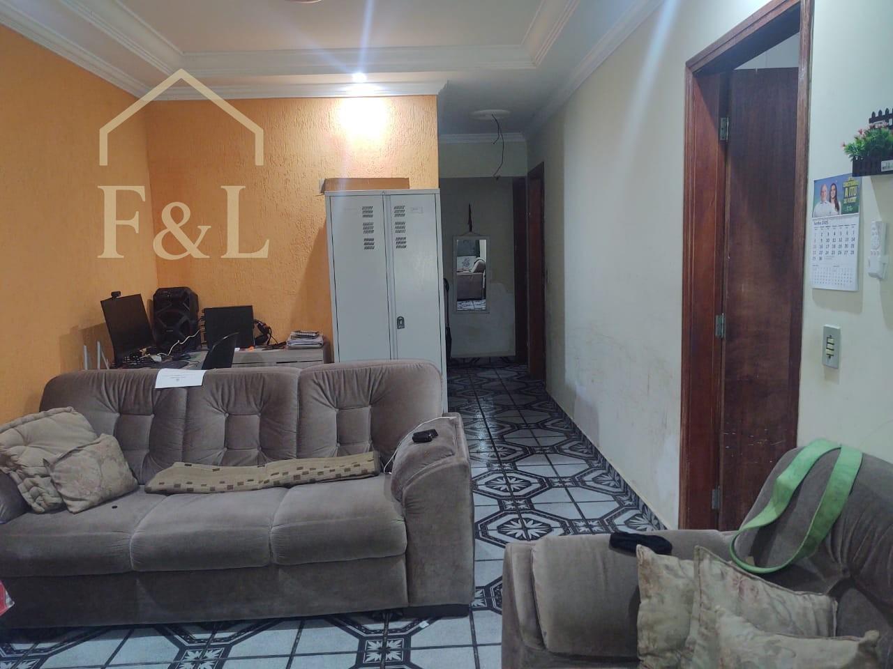 Casa, 1 quarto, 118 m² - Foto 1