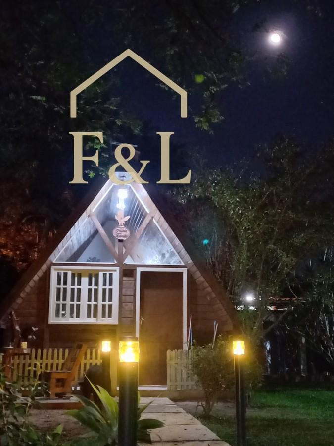 Chácara, 3 quartos, 2044 m² - Foto 1