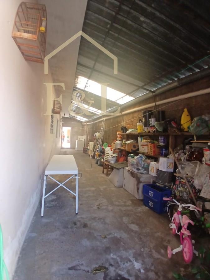 Casa, 4 quartos, 231 m² - Foto 2